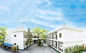 Khach San Det Hotel 3*